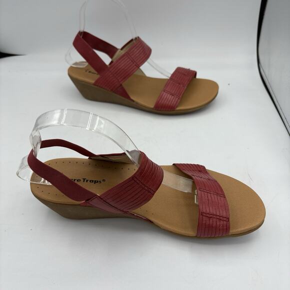 BareTraps Sandals Womens Size 9.5 Melody Ankle Strappy Red Leather Slip‎ On - Picture 7 of 8